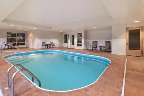 Country Inn & Suites by Radisson, Dayton South, OH - Piscine