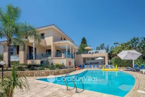 Ekstraordinær Stor Villa, Privat Opvarmet Pool, Komplet Privacy, Prime Location - Pool