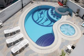 Howard Johnson Bur Dubai - Piscine