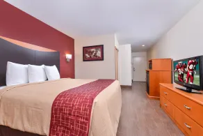 Red Roof Inn & Suites Danville, IL - Chambre