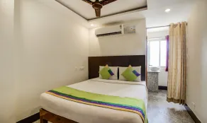 Treebo Sls Grand - Room