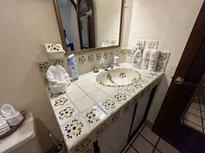 Vallarta Sun Suites - Bathroom