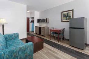 La Quinta Inn & Suites by Wyndham Woodward - Chambre