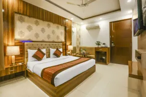 Hotel Almati Inn - Room