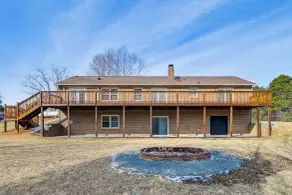 Great for Groups! Kings Mountain Home on 7 Acres - Innenbereich