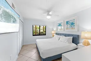 Sandcastles - Cocoa Beach Oceanfront Condos with Heated Pool Tennis - Room