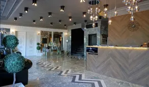 BM HOTEL City - Recepción