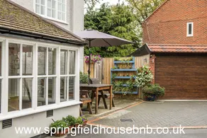 Springfield House - Birmingham Airport & NEC - Vista do quarto