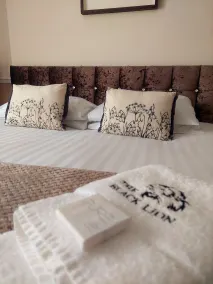 The Black Lion Royal Hotel - Chambre