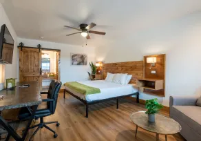 Springs Lodge & Cafe - Chambre