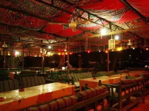Al Baeirat Hotel - Restaurant