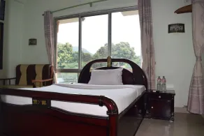 Hotel New Era - Zimmer