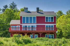 Architekt gestaltete Frankenhaus auf 2 Hektar! - Innenbereich