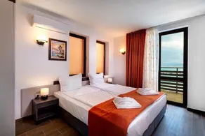Panorama Blue Family Hotel and Free parking - Room
