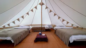 Nine Yards Bell Tents at the TT - Castletown - Chambre