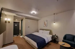 Browndot Hotel - Habitación