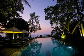 Mountbatten Bungalow- Thema Collection - Pool