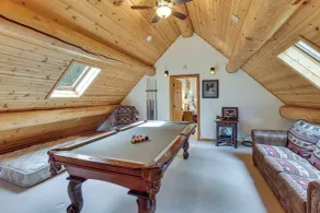 All-season Family Cabin w/ Forest Views in Truckee - Interiør