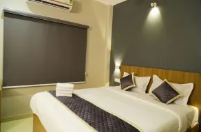 Elegant Residency - Camera
