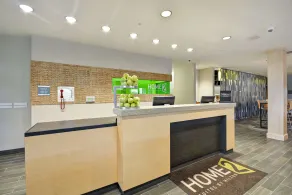 Home2 Suites by Hilton Oswego - Rezeption
