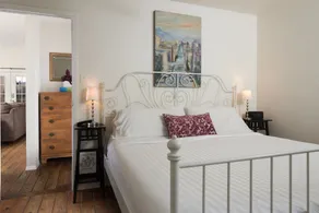 Cypress Creek Cottages - Rom