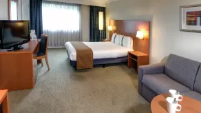 Holiday Inn Maidstone-Sevenoaks by IHG - Room
