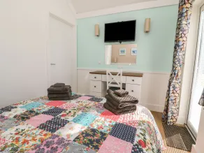 Shore Thing 279 - Habitación
