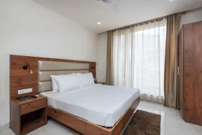 Daksh The Classio Hotel Tapovan - Quarto