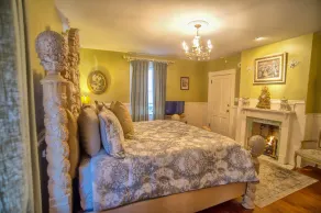 McMillan Inn - Room
