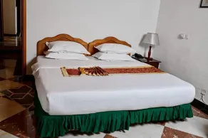 Royal Park Hotel - Room