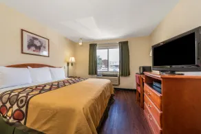 Super 8 by Wyndham Denton - Chambre