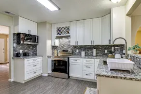 Walk to Park + Playground! ABQ Home w/ Fire Pit - Interiör