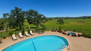 Oak Ridge Inn - Pool