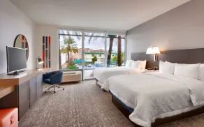 Hampton Inn  & Suites Anaheim Resort Convention Center - Chambre