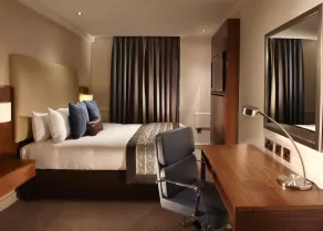 Thistle Trafalgar - Leicester Square - Room