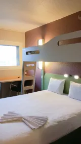 ibis budget Tours Centre Gare et congrès - Room