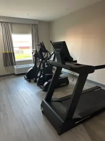 Super 8 by Wyndham Baytown - Fitnessfaciliteter