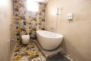 Treebo Ayaansh, Patia - Salle de bain