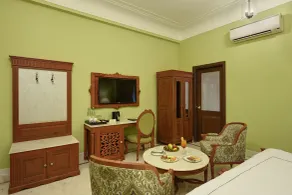 Shahpura Haveli 70 Kms From Khatu Shyamji - Room