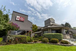 Best Western Plus Inn at the Vines - Restaurant