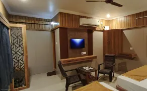 Hotel Govindh Heights - Room