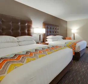 Drury Inn & Suites Columbia Stadium Boulevard - Chambre