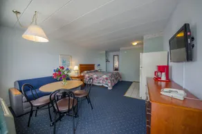 Compass Family Resort - Rum