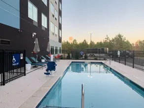 Tru By Hilton Greensboro Lake Oconee - Piscine