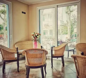 Jole Beach Hotel - Coin salon dans le hall