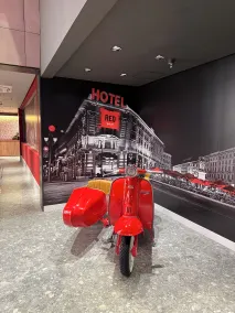 Radisson RED Ibirapuera - Receção