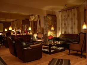 Aloni Hotel - Zona de estar del vestíbulo