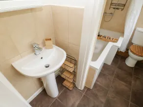 The Coach House - Bathroom