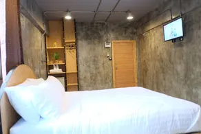 Area 69 (Don Muang Airport) - Room