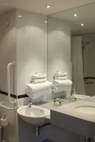 Future Inn Plymouth - Room